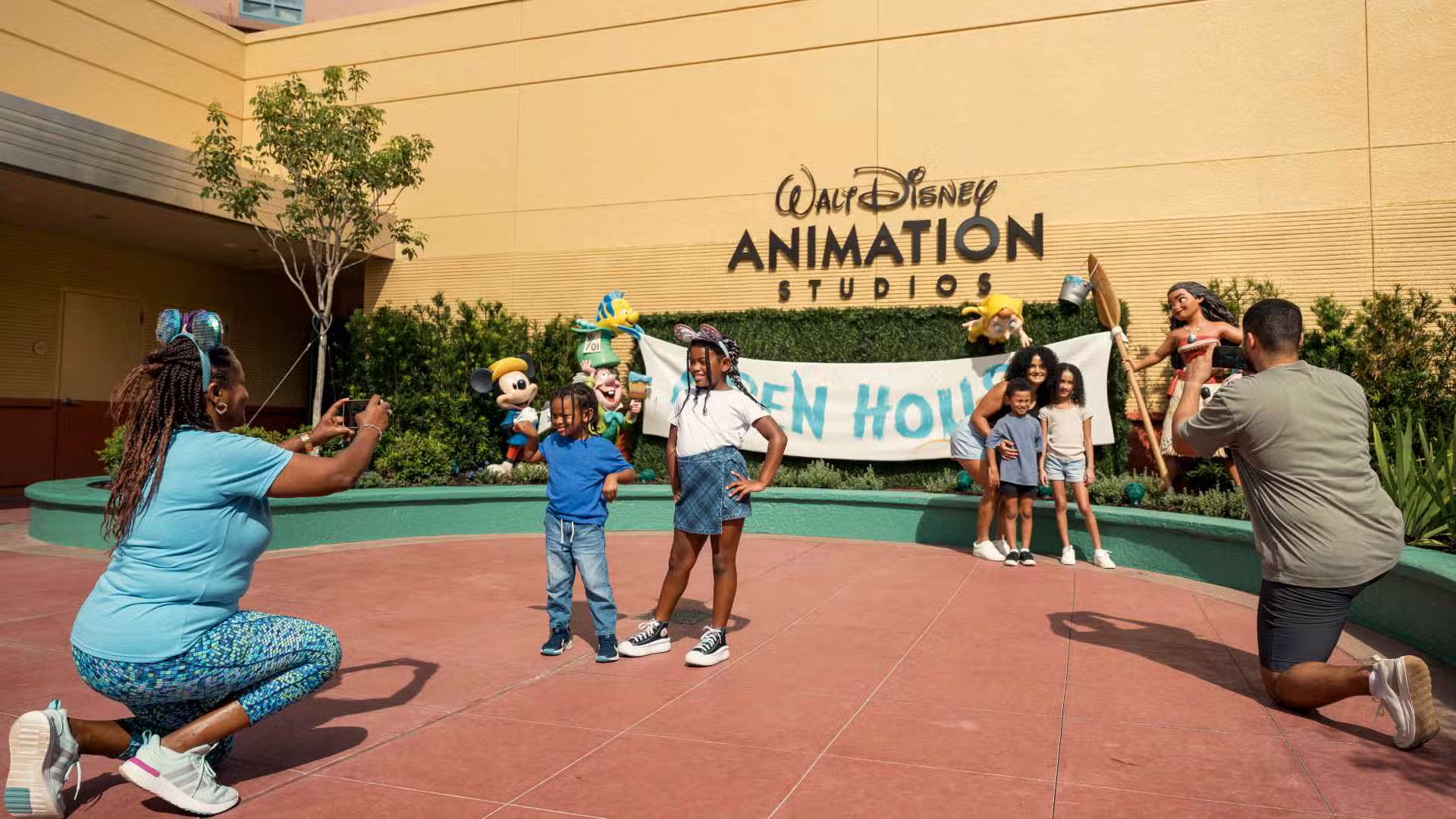 The Art of Disney Animation Open House photo opportunity at Disney's Hollywood Studios